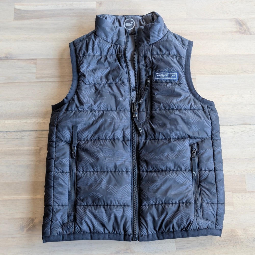 Vineyard Vines Reversible Puffer Vest Youth Size 6